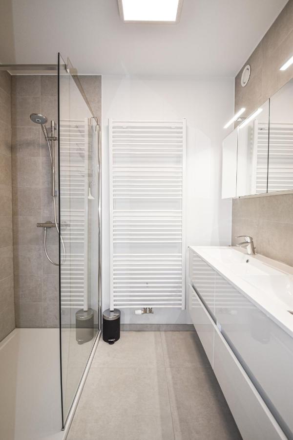 Crystal Residences - Luxurious Seaside Apartments Ostend Exterior photo